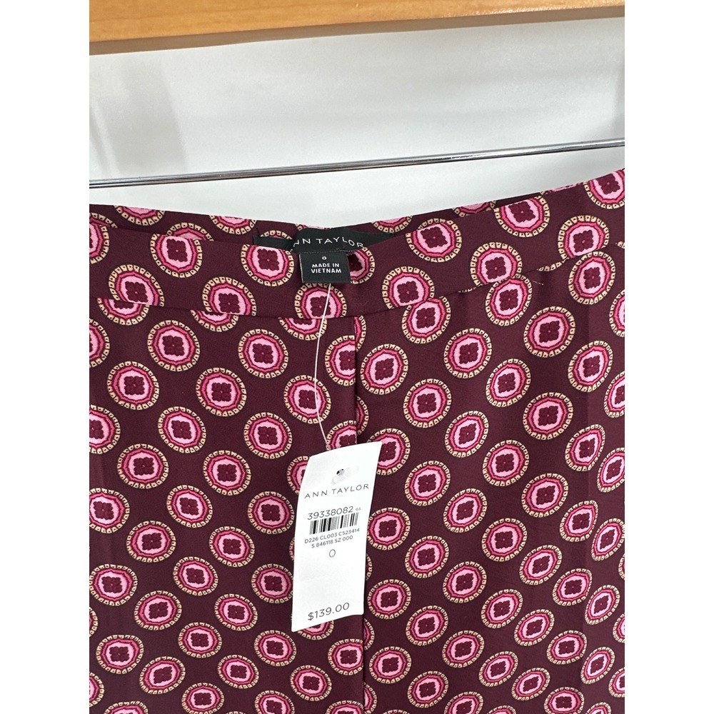 Ann Taylor The Easy Wide Leg Pant in Satin Pink Burgundy 0 NWT - Picture 5 of 8